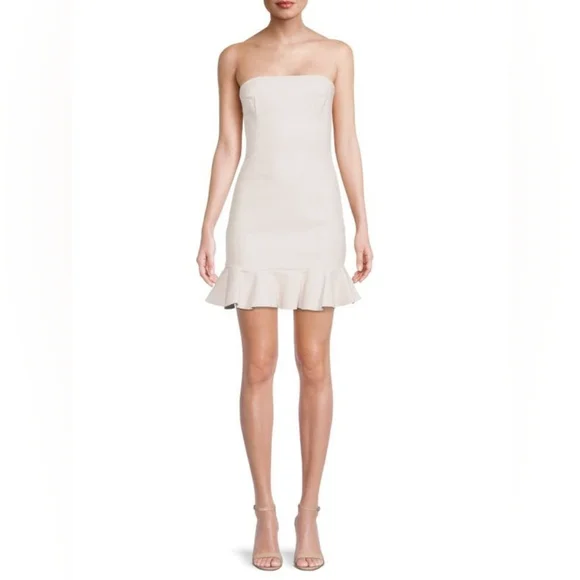 Susana Monaco Dresses | Strapless Faux Leather Mini Dress, Xl | Color: White | Size: Xl | Mrschristyle's Closet Susana Monaco Dresses | Strapless Faux Leather Mini Dress, Xl | Color: White | Size: Xl | Mrschristyle's Closet